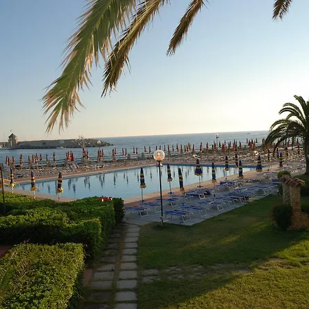 Baia Del Sole Hotel 3*