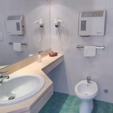 Hotel Baia Del Sole 3*
